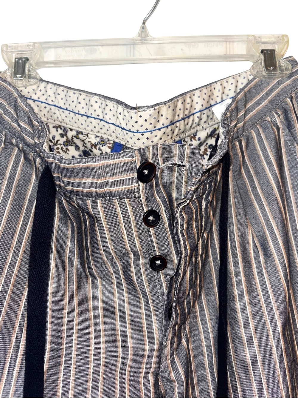Carrera Vertical Stripe Cotton Chinos in Navy and Cream - Picture 3 of 6